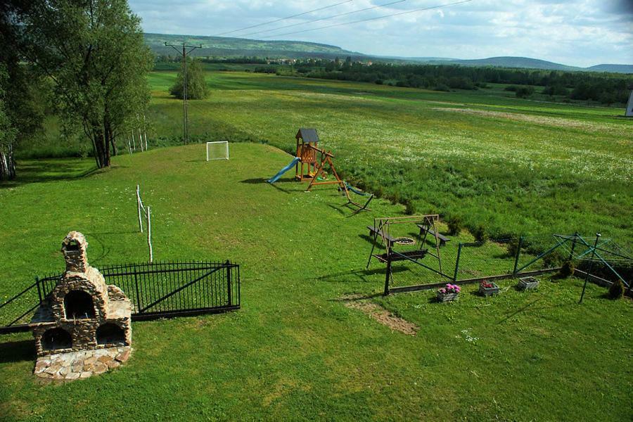 Noclegi Azyl Krajno-Zagorze Экстерьер фото