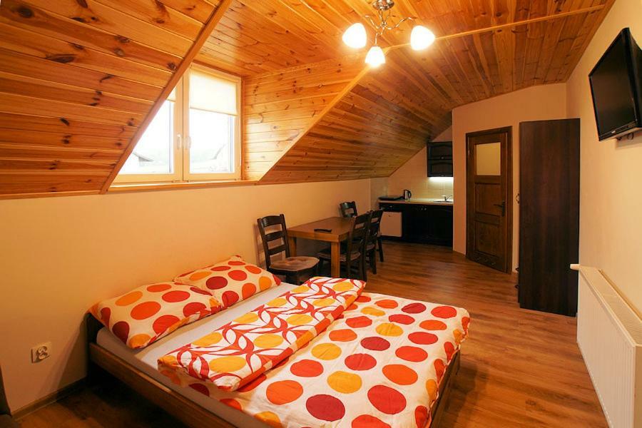 Noclegi Azyl Krajno-Zagorze Экстерьер фото